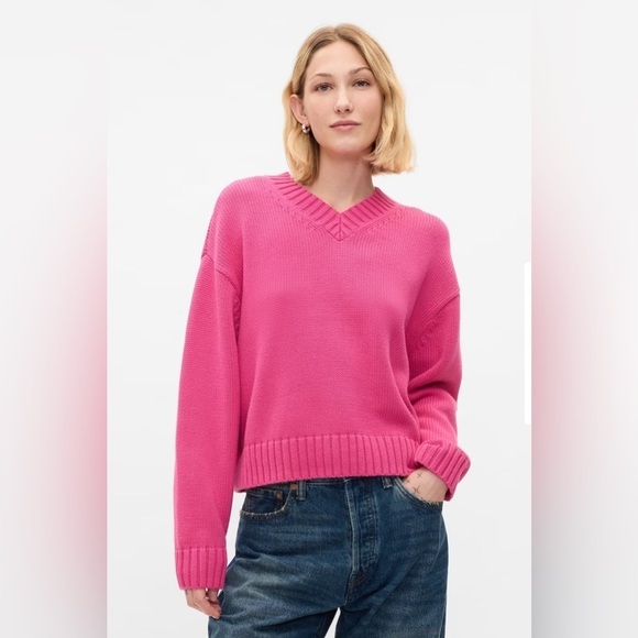 Gap Oversized V-Neck Sweater ColorSuper neon pink  women size small - Picture 1 of 7